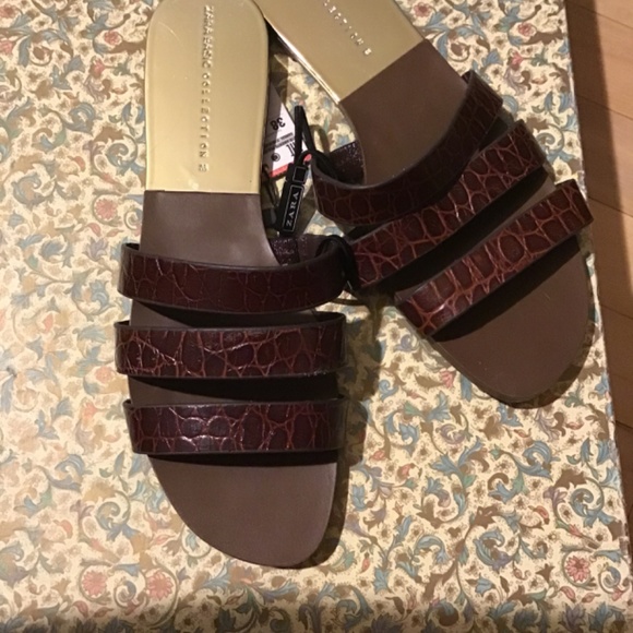 Leather sandals - Picture 2 of 3